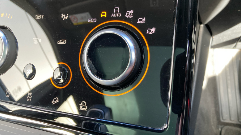 Land Rover Range Rover Evoque 2.0 D200 Evoque Edition 5dr Auto Diesel Hatchback